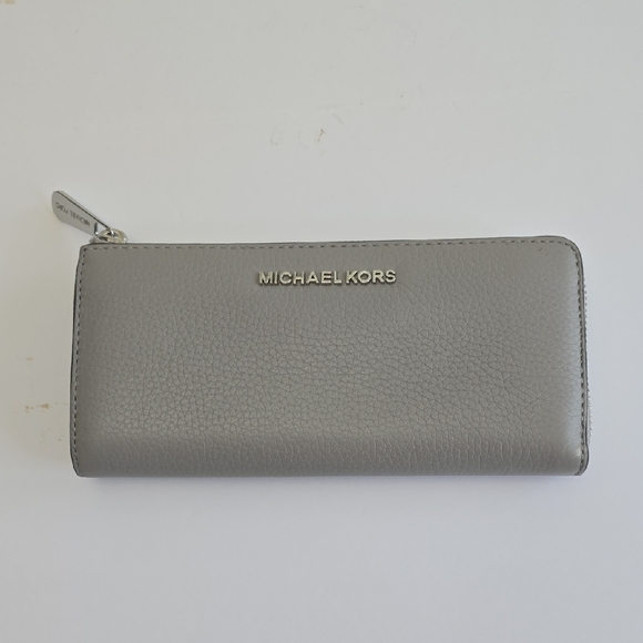 Michael Kors Handbags - Michael Kors Women's Long Gray Pebbled Leather Zip Wallet